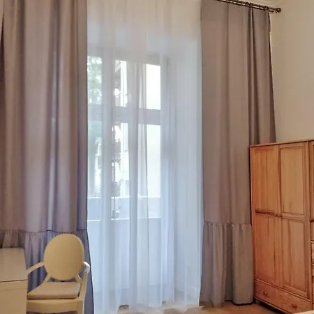 Apartament Sarego *